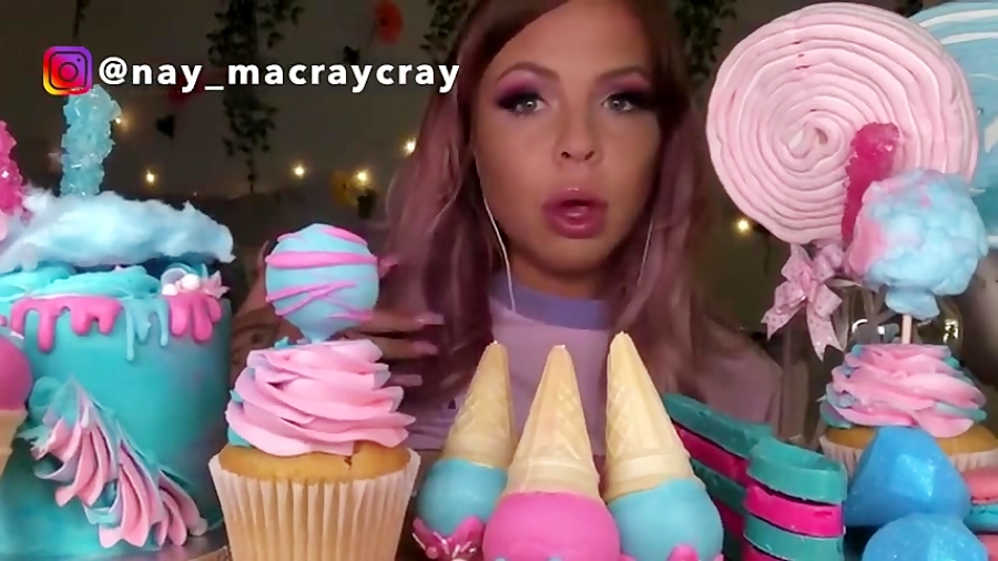 فود اسمر ☆خوردنـ بستنی و کیک ب...