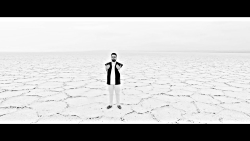 موزیک ویدیوی دریاب مرا با صدای...