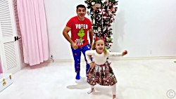 ناستیا استیسی وبابا روز هیجانی...