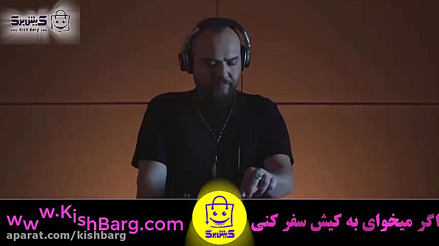 پوستر بزرگ