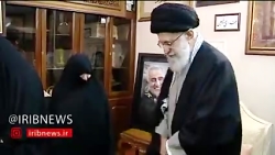 حضور رهبر معظم انقلاب در منزل...