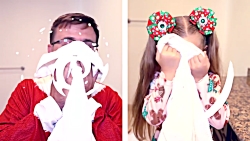 ديانا و پدرش براي كريسمس قرمز...