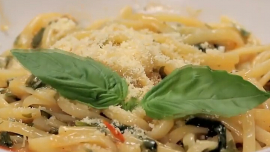 آشپزی سالم - پاستا با ریحان - کلینیک لاغری سیبیتا