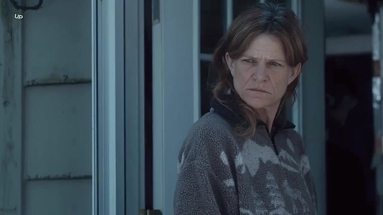 فیلم Winters Bone 2010 سانسور شده زمان5993ثانیه