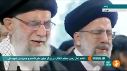 گریه رهبر معظم انقلاب در هنگام...