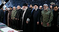 اقامه نماز آیت الله خامنه ای ب...