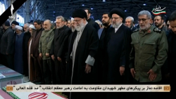 فیلم کامل اقامه نماز رهبر انقل...