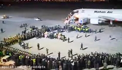 لحظه ورود پیکر شهید حاج قاسم س...