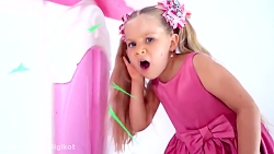 دیانا بستنی های مختلفی را مزه...