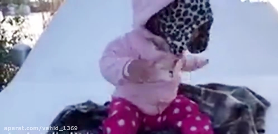 فیلم: برف بازی با بچه ها / ویدیو کلیپ | دیدمان