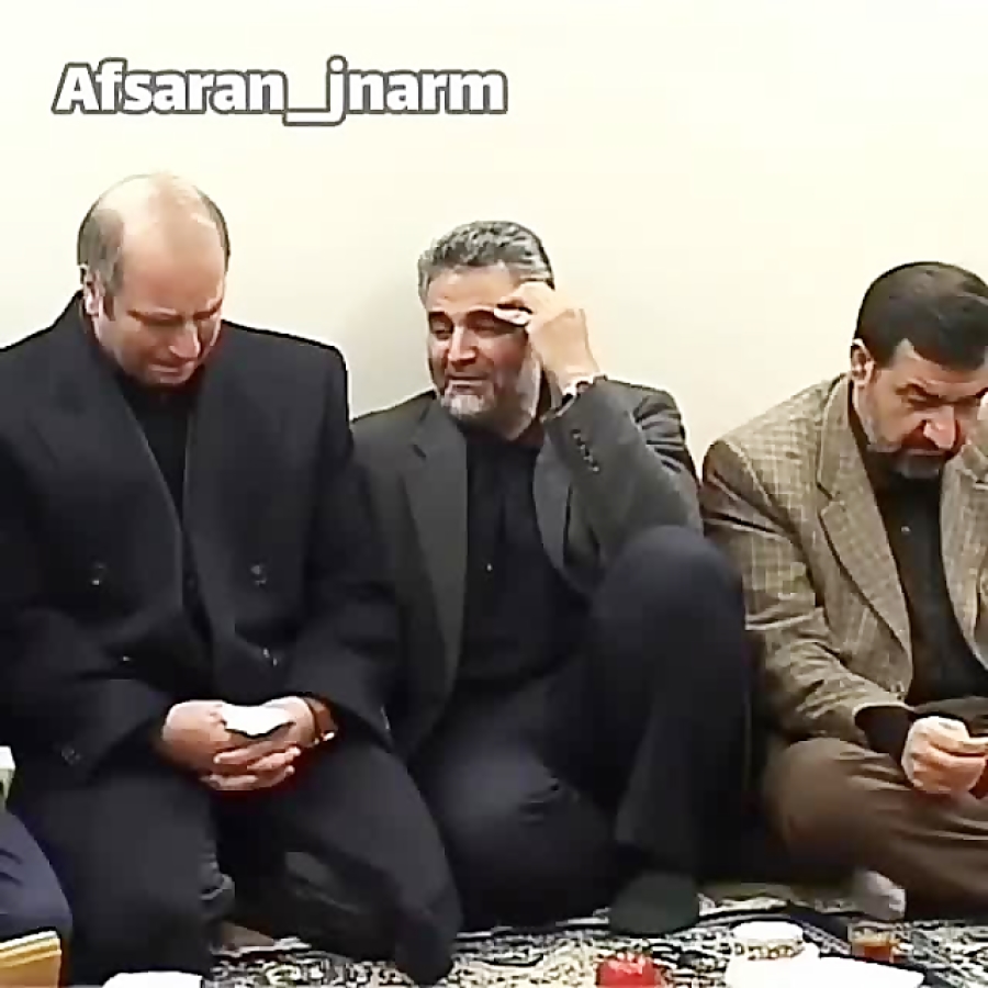 گریه حاج قاسم از شهادت حاج احم...