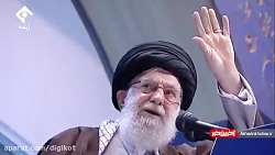 لحظه ورود رهبر انقلاب به نماز...