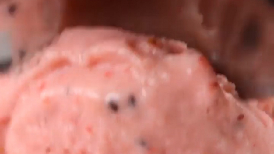 آموزش آشپزی - بستنی با طعم توت فرنگی و کیوی - کلینیک لاغری سیبیتا