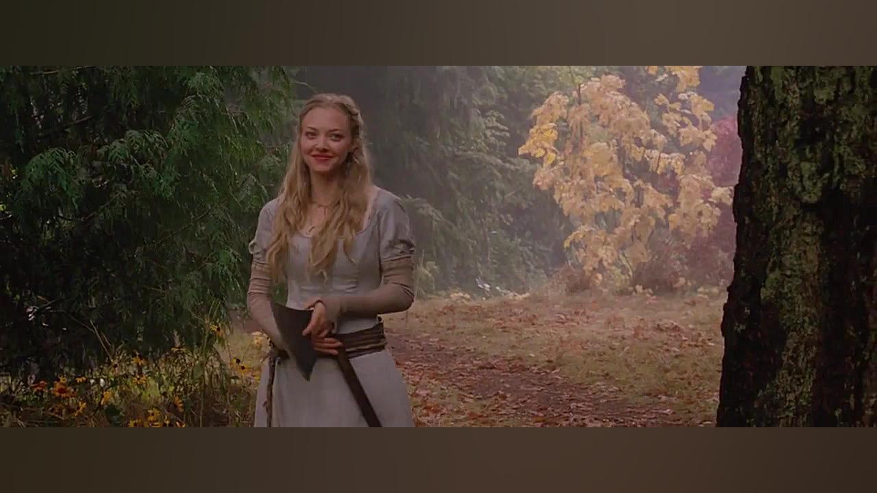 فیلم سینمایی ترسناک شنل قرمزیRed Riding Hood 2011دوبله فارسی زمان6024ثانیه