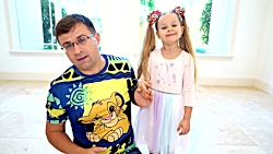 دیانا و بابا برای کریسمس آماده...