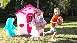 دیانا و روما با اسباب بازی های...