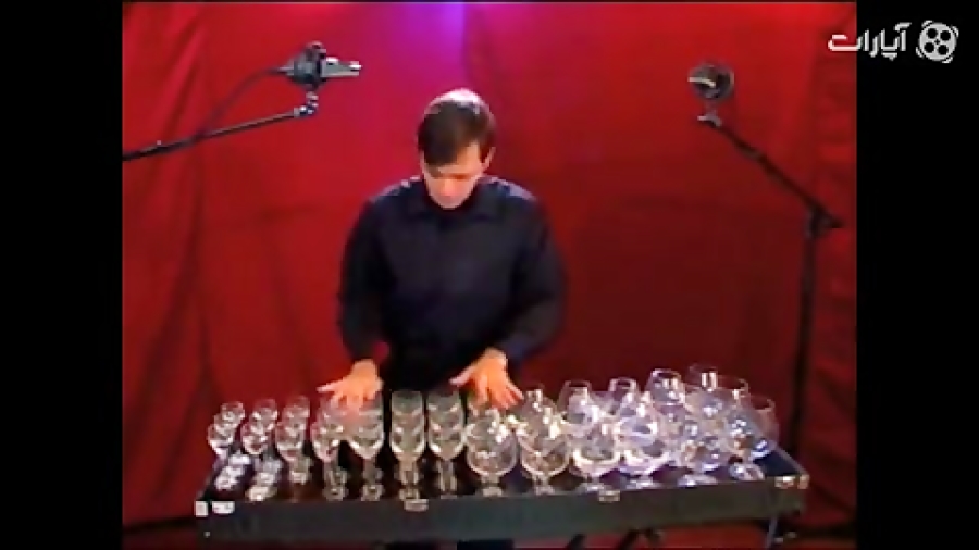 glass harp by Robert Tiso play Badinerie