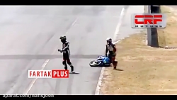 درگیری عجیب دو موتورسوار در پی...