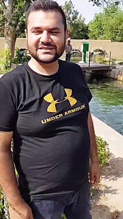 آب بازی توی چشمه علی