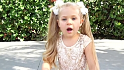 دیانا و روما درحال فروش بستنی...