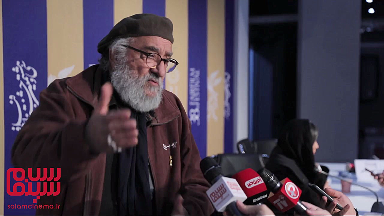 صحبت‌های داریوش ارجمند بعد از نشست خبری «روز بلوا» زمان51ثانیه