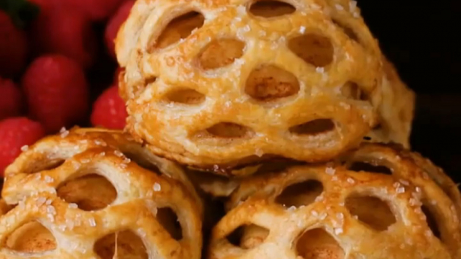 آموزش آشپزی - طرز تهیه شیرینی با سیب - کلینیک لاغری سیبیتا