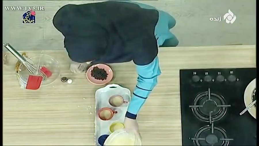 طرز تهیه کیک فنجانی (کاپ کیک) سه دقیقه ای