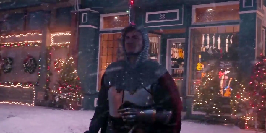 فیلم The Knight Before Christmas 2019 سانسور شده زمان5329ثانیه