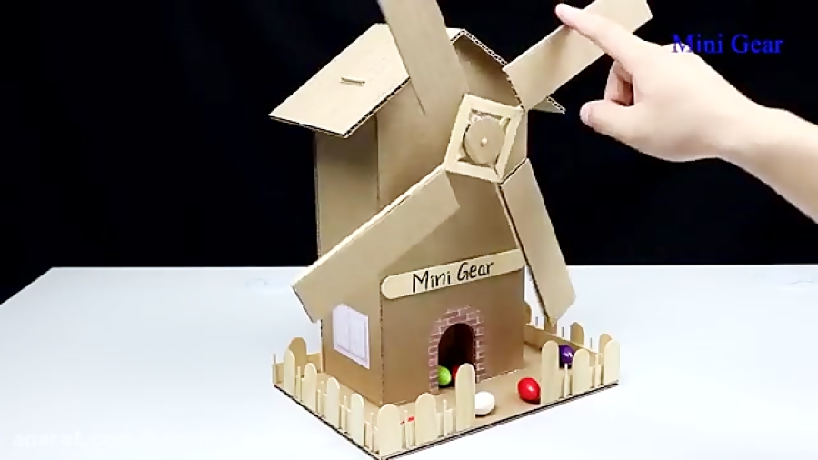 ساخت یک آسیاب بادی پر از شکلات...