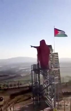 تندیس قاسم سلیمانی در لبنان