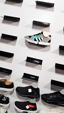 کتونی آدیداس ترشن