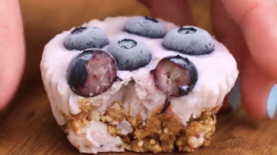 آشپزی سالم - کاپ ماست و گرانولا - کلینیک لاغری سیبیتا