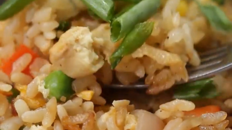 آشپزی سالم - برنج و سبزیجات سرخ شده - کلینیک لاغری سیبیتا