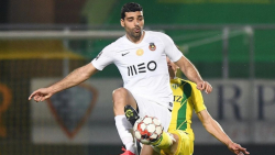 مهدی طارمی مقابل توندلا || تاث...