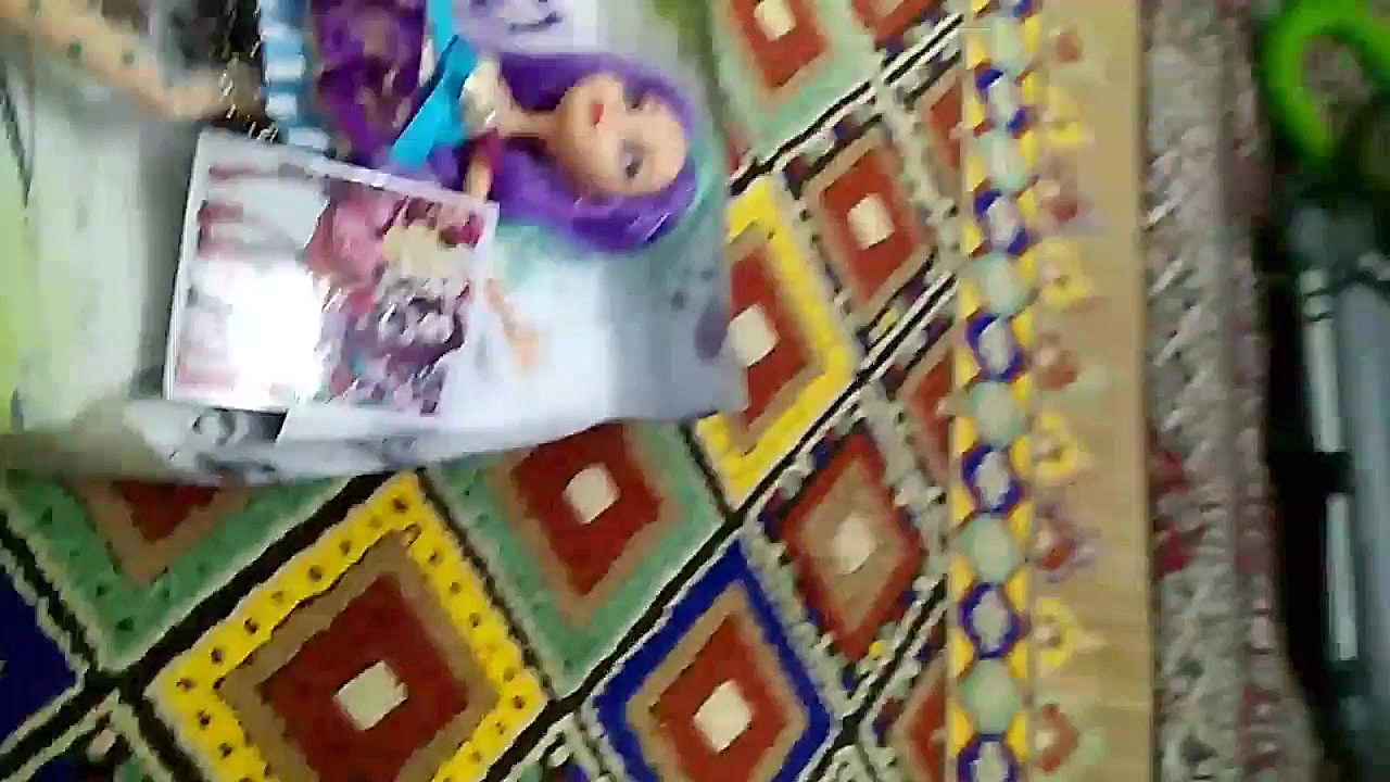 باربی جدید من سر به هوا