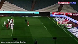 شادی عجیب دسته جمعی از جایگاه...