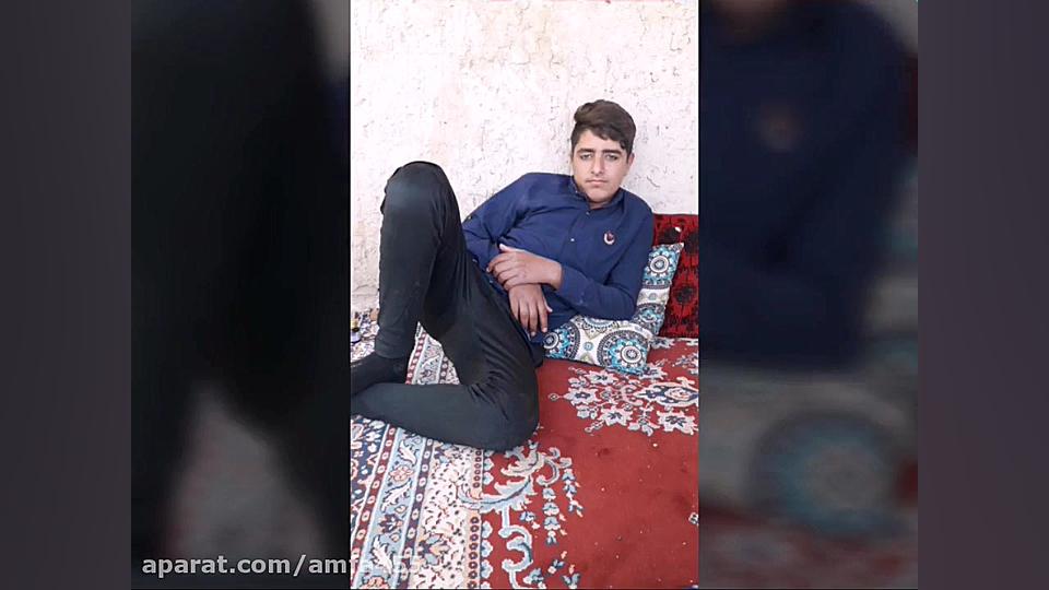 جوانان گزخت(موزیک باحال) زمان135ثانیه