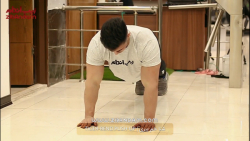 حرکات تمرینی بدنسازی / شنا خم...