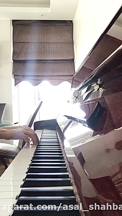 اجرای اهنگ (Billie Eilish (I L...