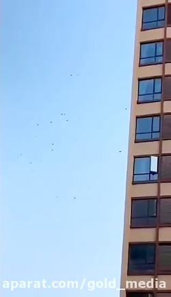 چینی های نا امید از کرونا پول...