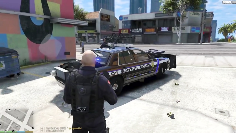 نبرد پلیس ها با زامبی ها در بازی GTA V