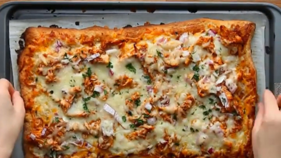 آشپزی سالم - پیتزا مرغ باربکیویی - کلینیک لاغری سیبیتا