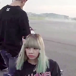 لیسا بلک پینک(توضیحات)