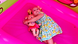 دیانا و اسباب بازی ها - قسمت 1...