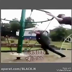 ببین پاره شو از خنده