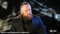 کشتی کج وحشتناک و خونین داخل ر...