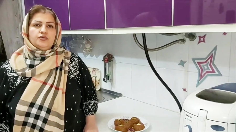 طرز تهيه حلوا تخم مرغي يك حلواي خوشمزه و بي نظير با تخم مرغ همراه با خاله سيما