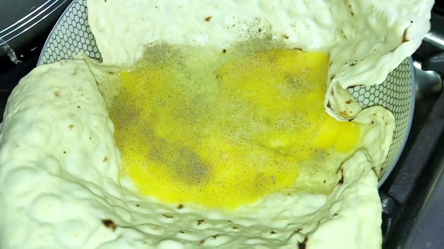 طرز تهیه یه صبحانه دو دقیقه ای (بقچه تخم مرغ) همراه با خاله سیما