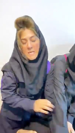 خوشگلی و هزار دردسر  استوری ای...