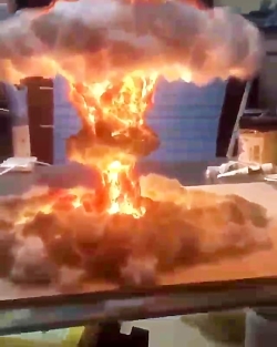 طبیعی ترین ماکت ها (بمب اتمی)